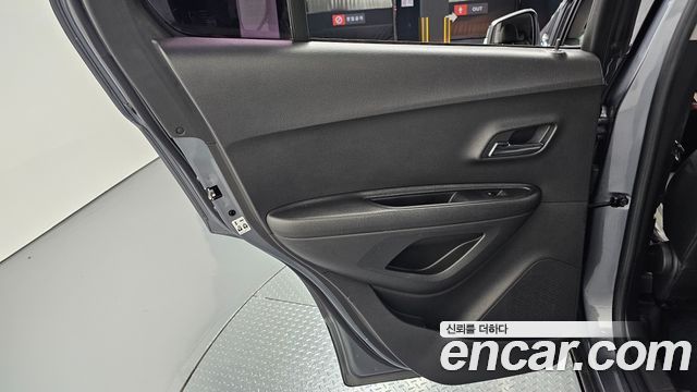 Chevrolet Korea Trax 2019 — photo 15