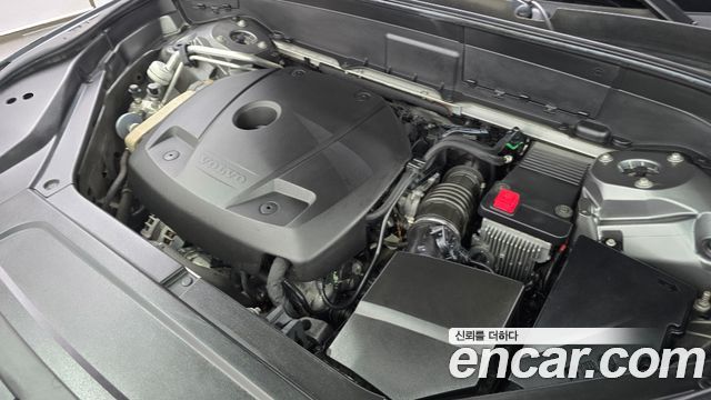 Volvo XC90 2017 — photo 6