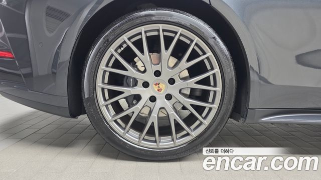 Porsche Panamera 2024 — photo 5