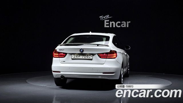 BMW Gran Turismo 2015 — photo 4