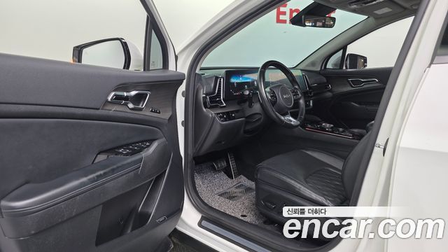 Kia Sportage 2022 — photo 16