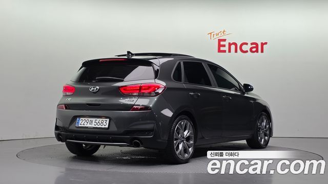Hyundai i30 2020 — photo 2