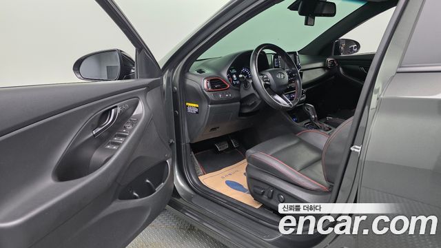 Hyundai i30 2020 — photo 10