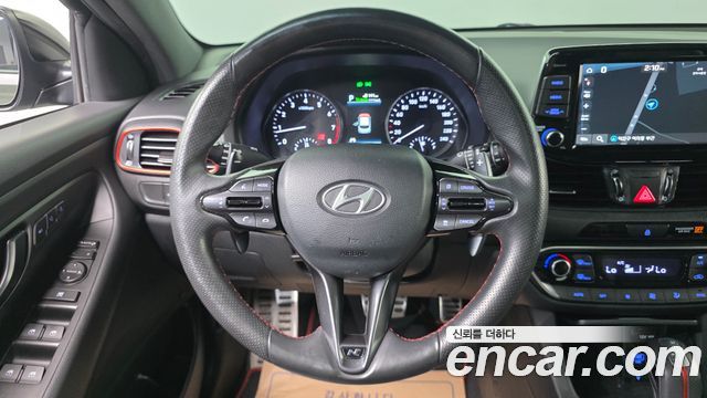 Hyundai i30 2020 — photo 14