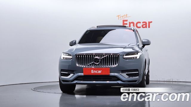 Volvo XC90 2023 — photo 3