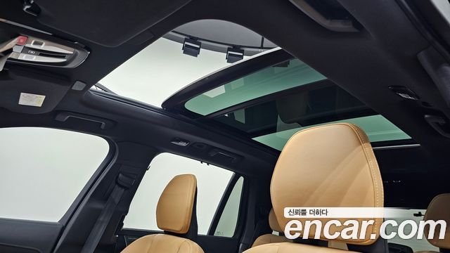 Volvo XC90 2023 — photo 25