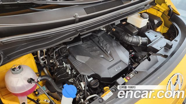 Hyundai Staria 2022 — photo 6