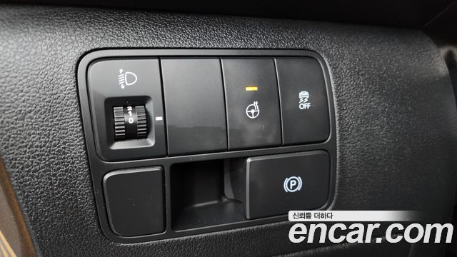 Hyundai Staria 2022 — photo 25