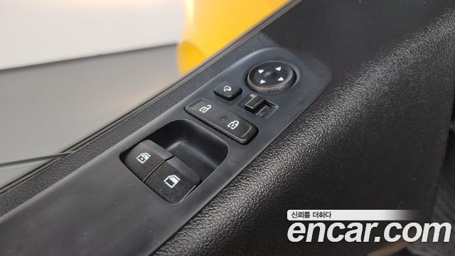 Hyundai Staria 2022 — photo 28