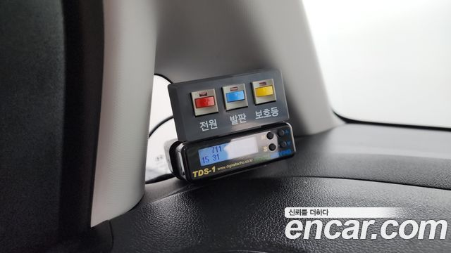 Hyundai Staria 2022 — photo 31