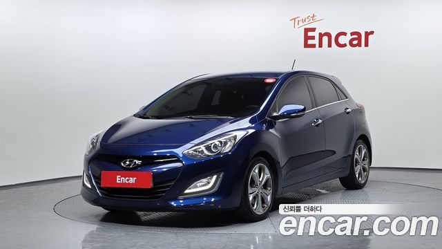 Hyundai i30 2012 — photo 1