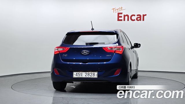 Hyundai i30 2012 — photo 4