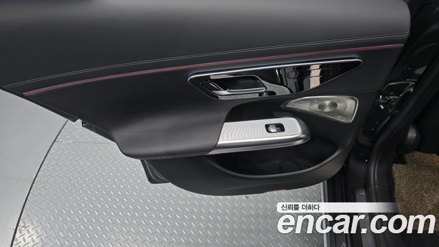 Mercedes-Benz E-Class 2024 — photo 15
