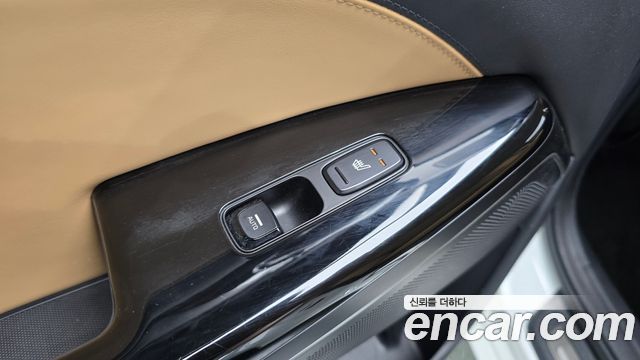 Kia K7 2020 — photo 25