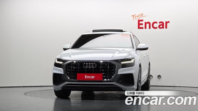 Audi Q8 2021 — photo 3