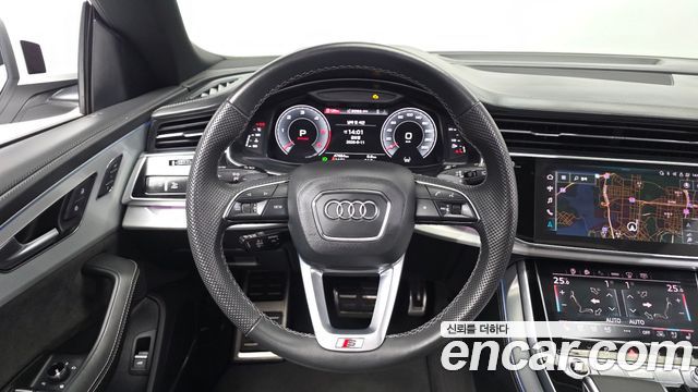 Audi Q8 2021 — photo 19