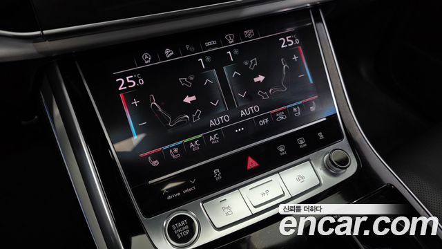 Audi Q8 2021 — photo 25