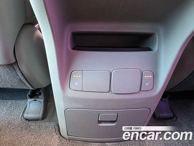 Kia Canival 2016 — photo 15