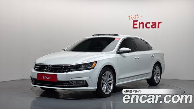 Volkswagen Passat 2018 — photo 1