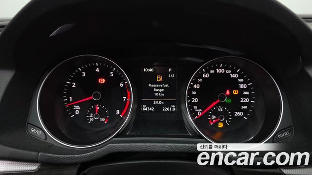 Volkswagen Passat 2018 — photo 11