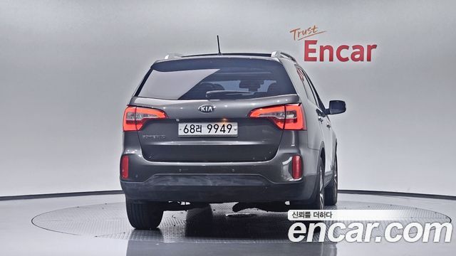 Kia Sorento 2013 — photo 4