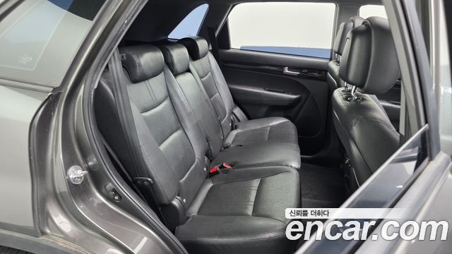 Kia Sorento 2013 — photo 17