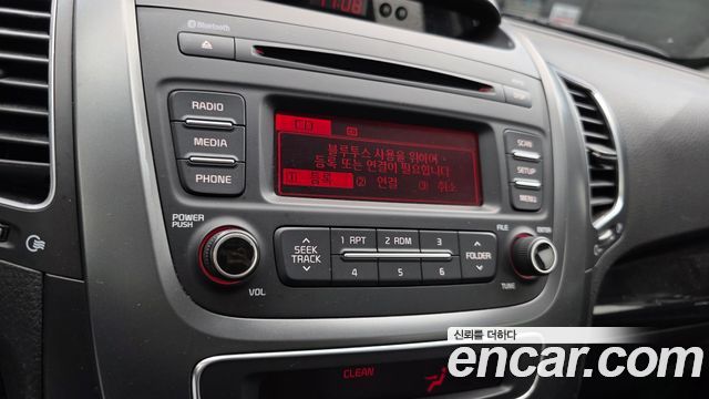 Kia Sorento 2013 — photo 20