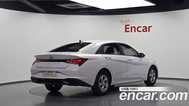 Hyundai AVANTE 2021 — photo 2