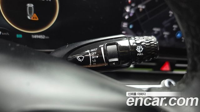 Hyundai AVANTE 2021 — photo 30