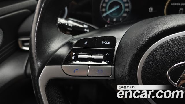 Hyundai AVANTE 2021 — photo 33
