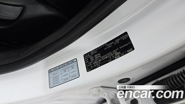 Hyundai AVANTE 2021 — photo 35