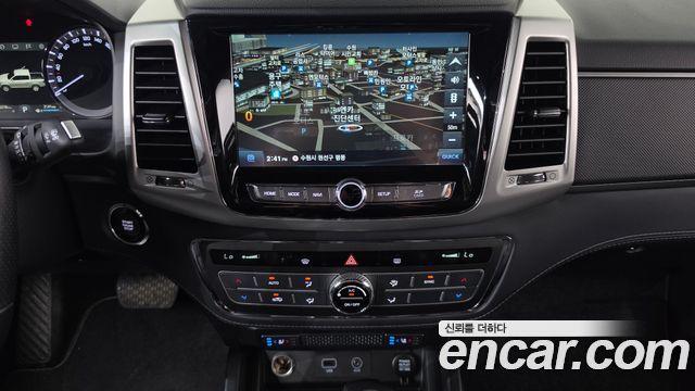 KG Mobility Rexton 2019 — photo 19