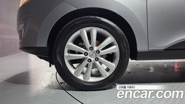 Hyundai Tucson 2011 — photo 5