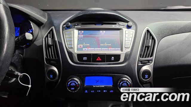 Hyundai Tucson 2011 — photo 15