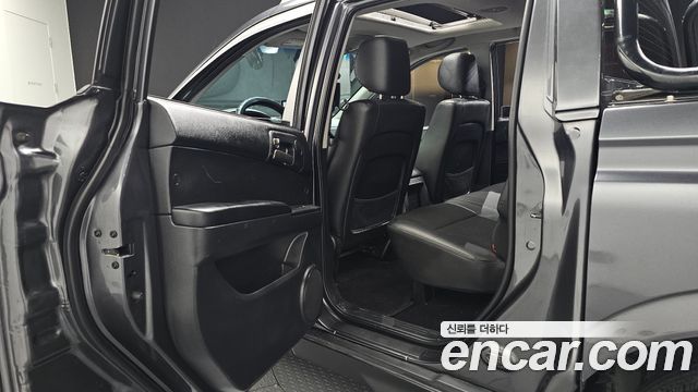 KG Mobility KORANDO 2014 — photo 18