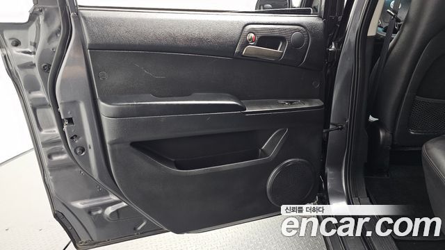 KG Mobility KORANDO 2014 — photo 15