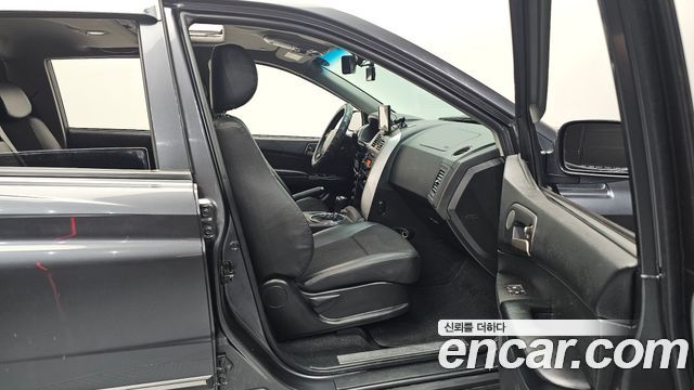KG Mobility KORANDO 2014 — photo 16