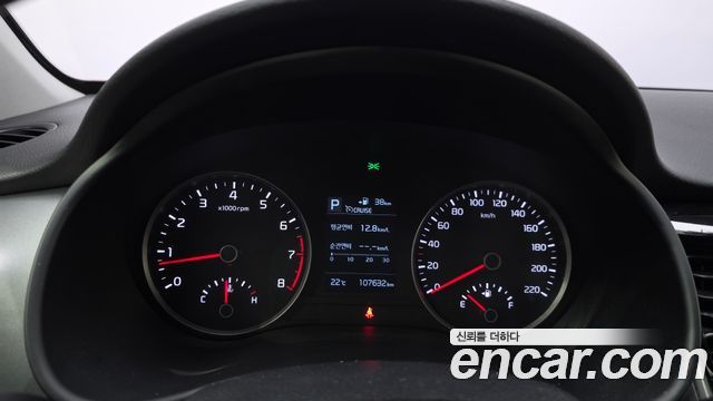 Kia Stonic 2019 — photo 11
