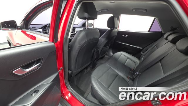 Kia Stonic 2019 — photo 18