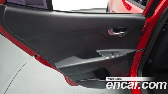 Kia Stonic 2019 — photo 15