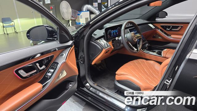 Mercedes-Benz S-Class 2022 — photo 13