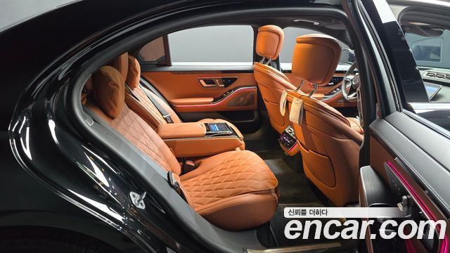 Mercedes-Benz S-Class 2022 — photo 17