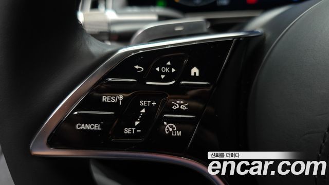 Mercedes-Benz S-Class 2022 — photo 24