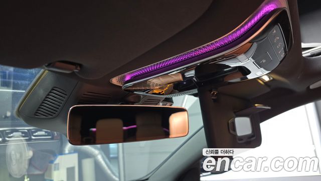 Mercedes-Benz S-Class 2022 — photo 32