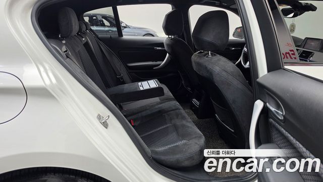BMW 1-Series 2018 — photo 12