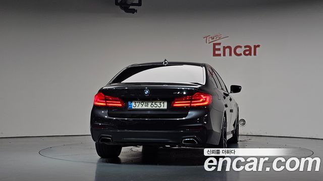 BMW 5-Series 2020 — photo 4