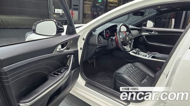 Kia Stinger 2021 — photo 10