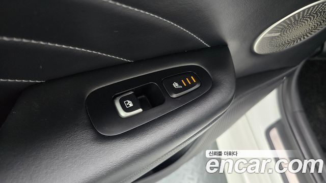 Kia Stinger 2021 — photo 17