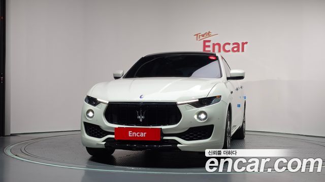 Maserati Levante 2018 — photo 3