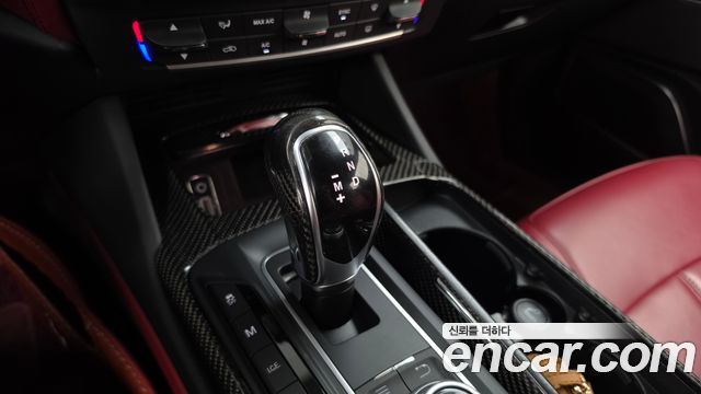 Maserati Levante 2018 — photo 12